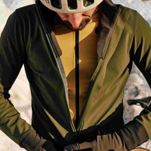 Load image into Gallery viewer, Giordana Mens FR-C PRO Lyte Winter Jacket - Cypress Green