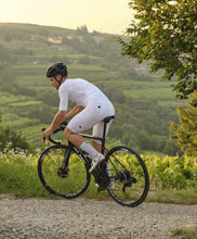 Load image into Gallery viewer, Giordana Men's FR-C Pro Bib Short - White