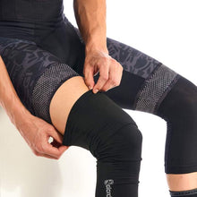 Load image into Gallery viewer, Giordana Light Weight Knitted Knee Warmers