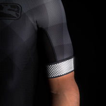 Load image into Gallery viewer, Giordana Men&#39;s FR-C Pro Reflective Jersey
